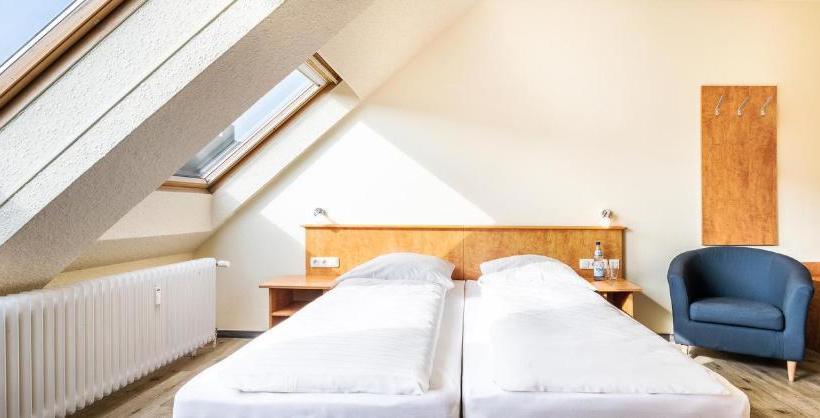 هتل Schroeders City Style