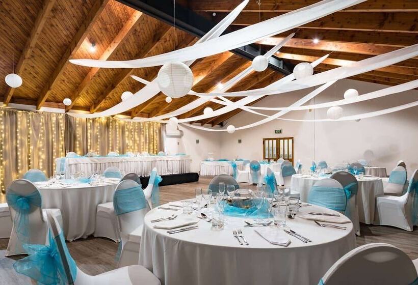 בית מלון כפרי Taipa Beach Resort