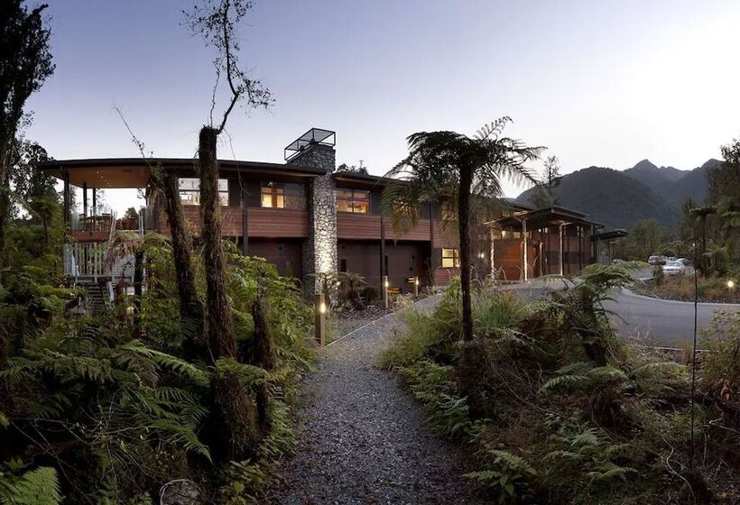 酒店 Te Waonui Forest Retreat
