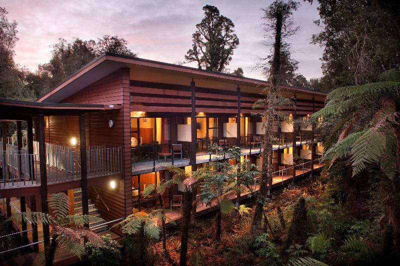 酒店 Te Waonui Forest Retreat