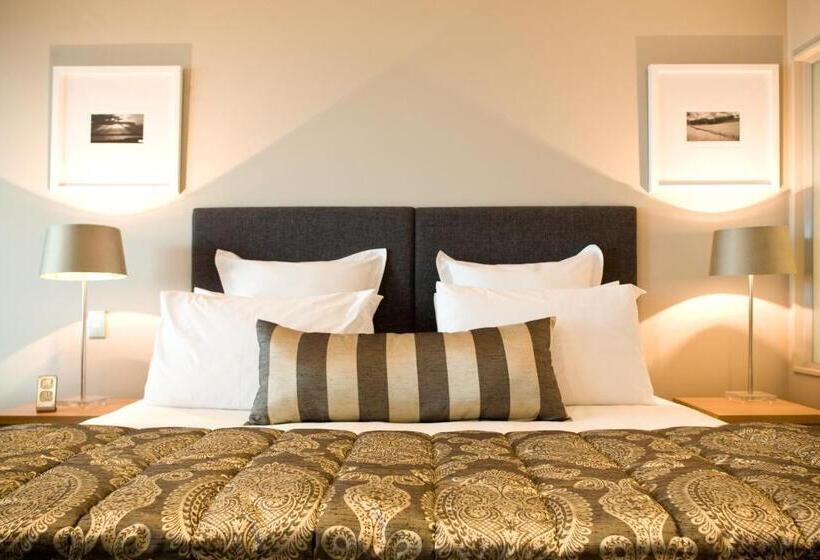 בית מלון כפרי The Crown