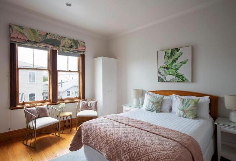 בית מלון כפרי The Martinborough