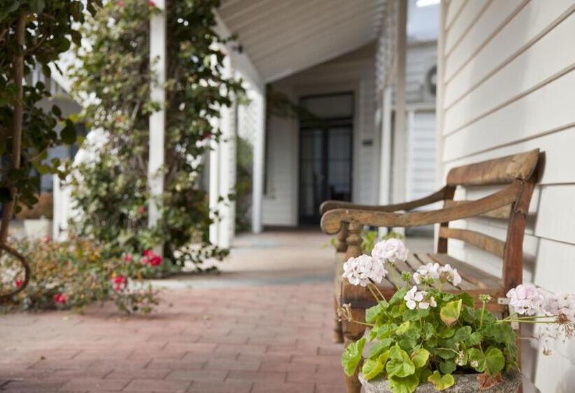 בית מלון כפרי The Martinborough