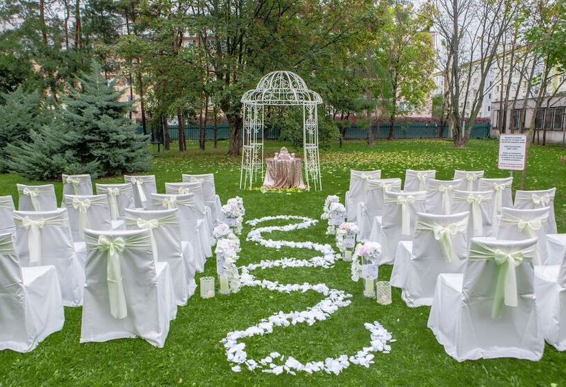 هتل Yasmin Košice