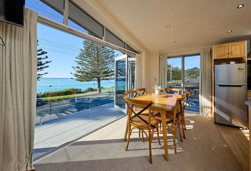 Kaikoura Waterfront Apartments
