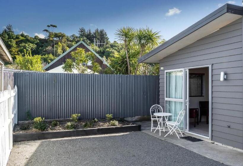 Kaikoura Waterfront Apartments