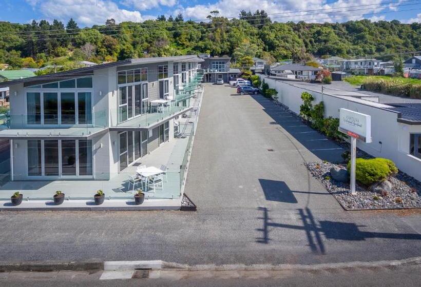 Kaikoura Waterfront Apartments
