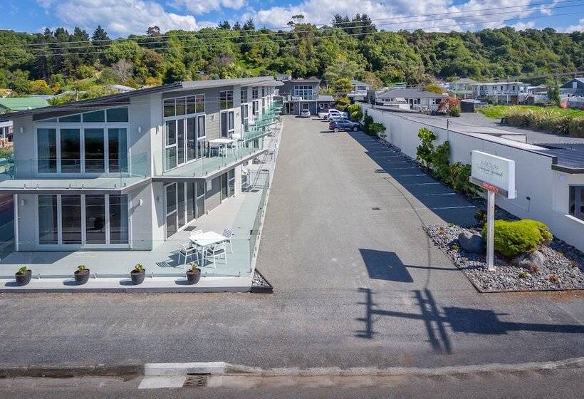 Kaikoura Waterfront Apartments