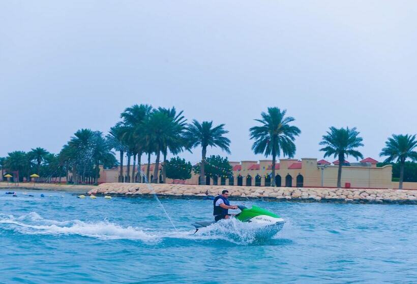 Mena Holiday Beach Resort Half Moon