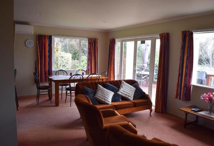 Motueka Homestay Bed & Breakfast