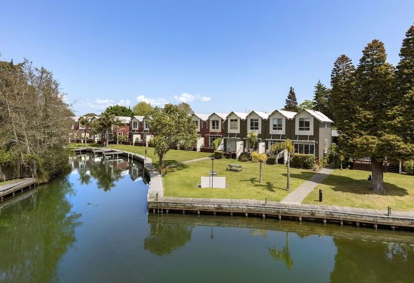 Ramada Resort By Wyndham Rotorua Marama