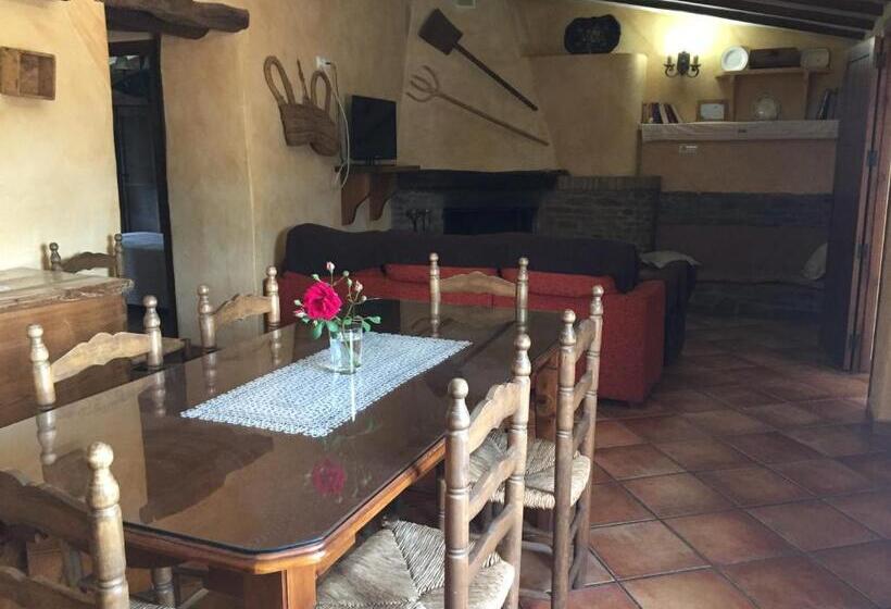 Reul Alto Cortijos Rurales