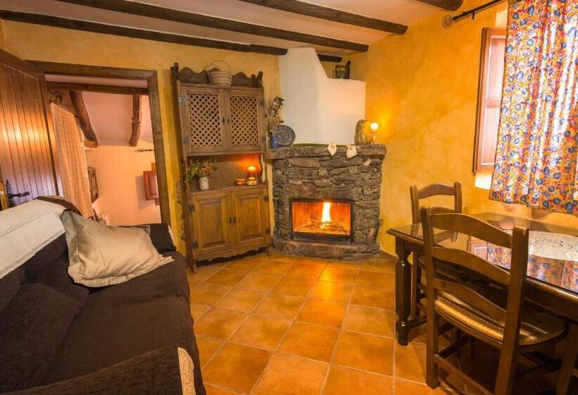 Reul Alto Cortijos Rurales