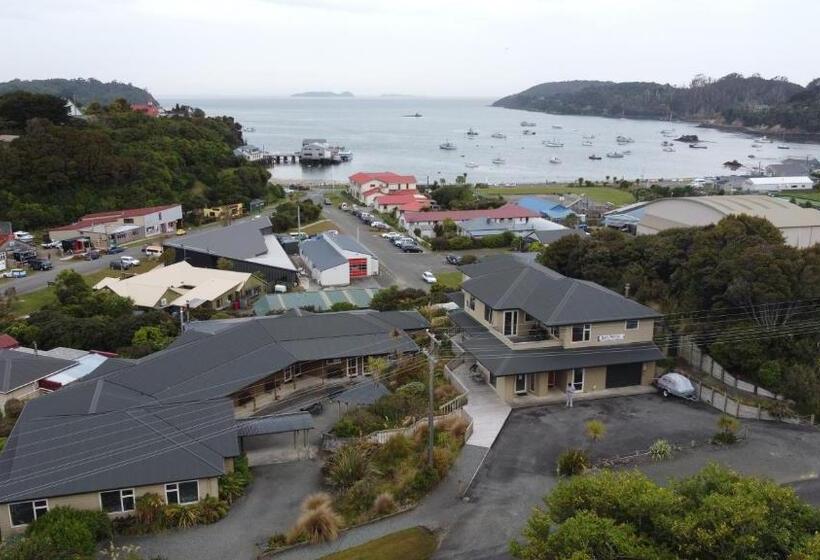 The Bay Motel