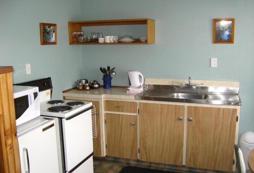 Tongariro River Motel