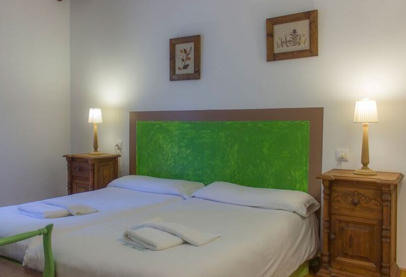 Viviendas Rurales El Covaju