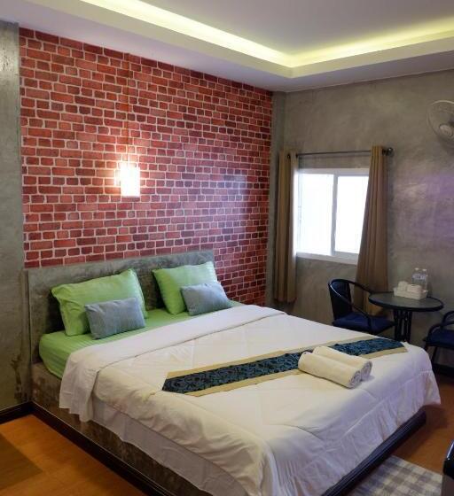 Albergue โรงแรมโทนี่วิลเลจtony