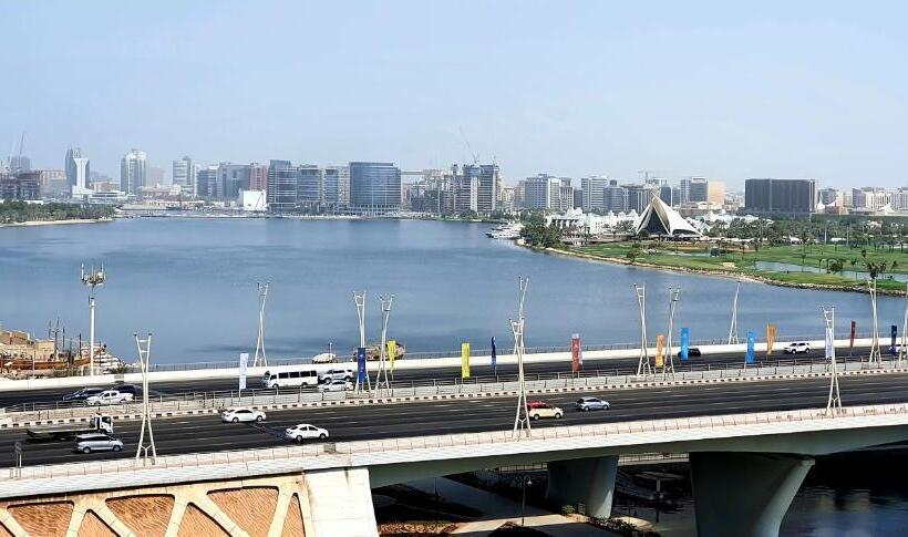 Citadines Culture Village Dubai, Waterfront Jadaf