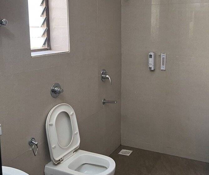 בית מלון כפרי Anand Resort A Luxury Resort Nashik