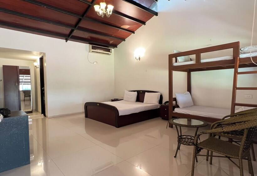 בית מלון כפרי Anand Resort A Luxury Resort Nashik