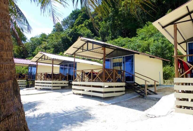 ホテル Freedom Bungalow Koh Rong Saloem