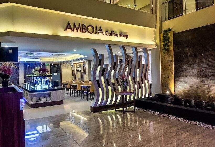 בית מלון כפרי Grand Parama