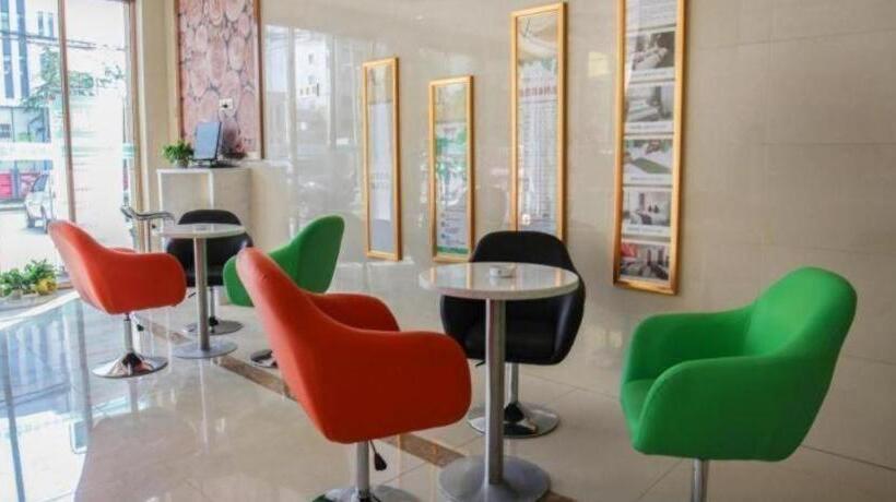 فندق Greentree Inn Express Gongqing City Nanchang University