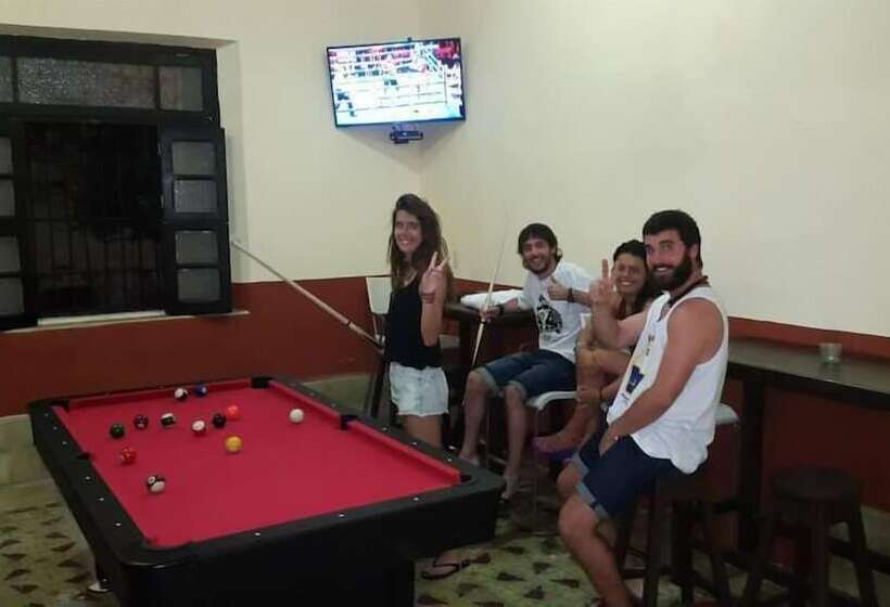 فندق Hostal La Ermita   Hostel