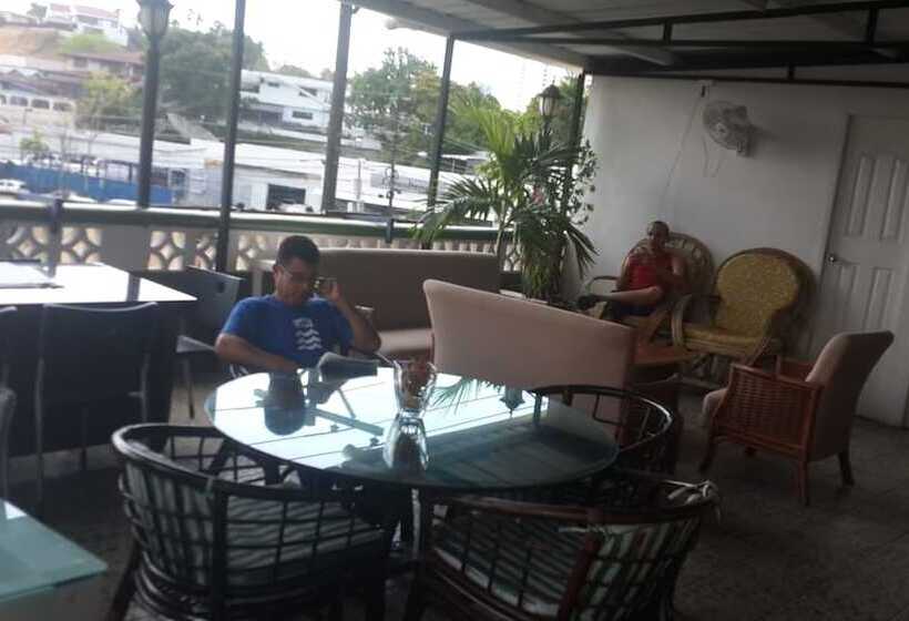 בית מלון כפרי Hostal My Home In Panama   Hostel