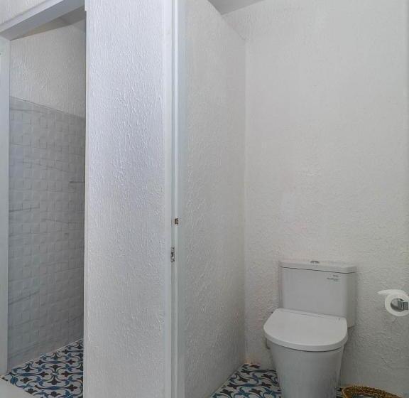 Loccal Collection Hotel Komodo