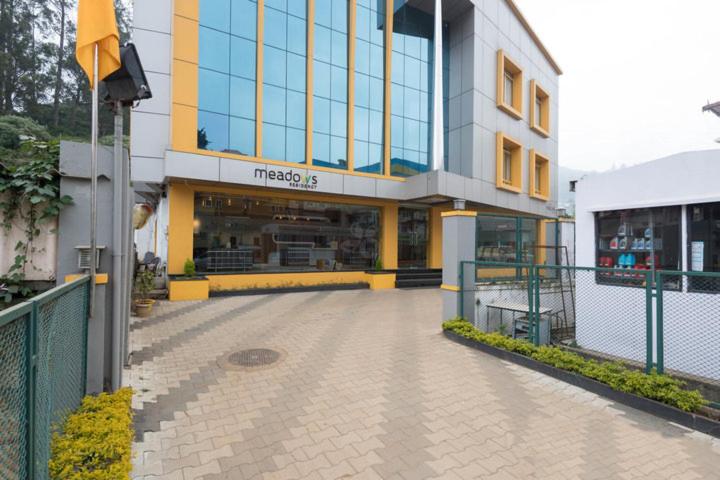 酒店 Meadows Residency