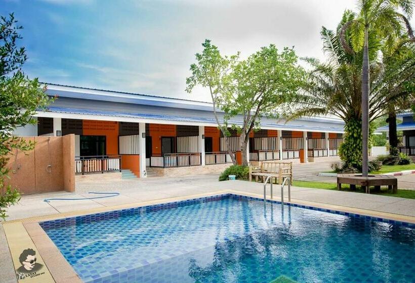 酒店 Staychill Resort