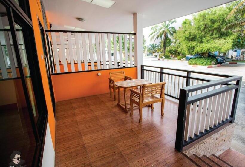 酒店 Staychill Resort