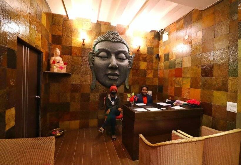 Отель The Grand Legacy Resort