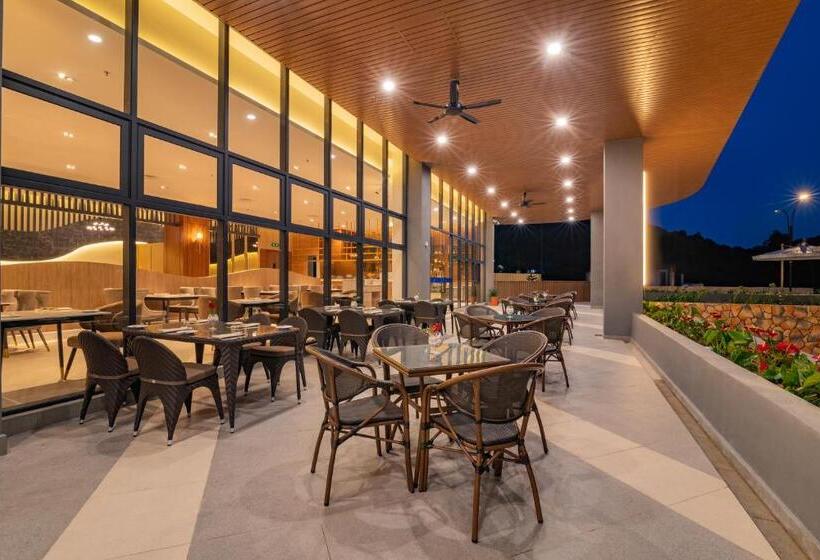 Zenith Hotel Cameron