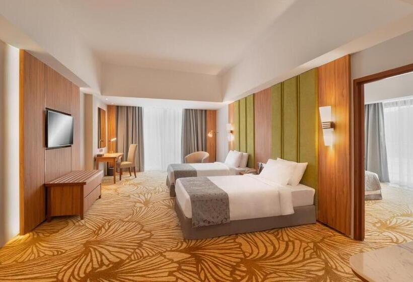 Zenith Hotel Cameron