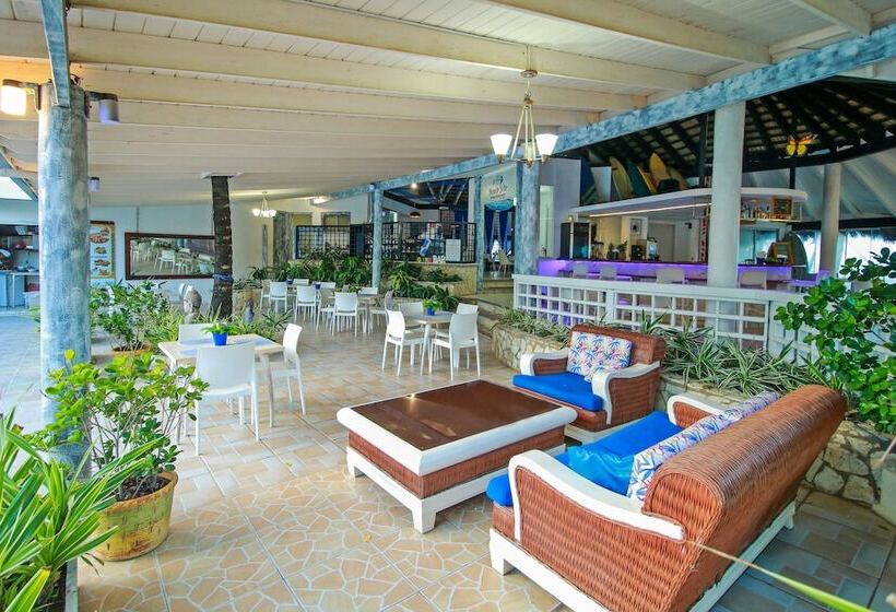 Kitewind Apartahotel Cabarete