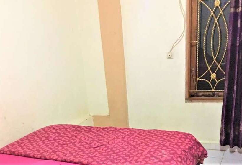 ペンション Estedela