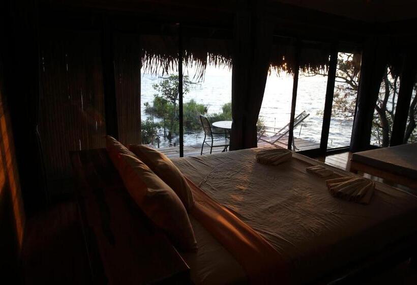 פנסיון Wetlandcamp บ้านชายเล