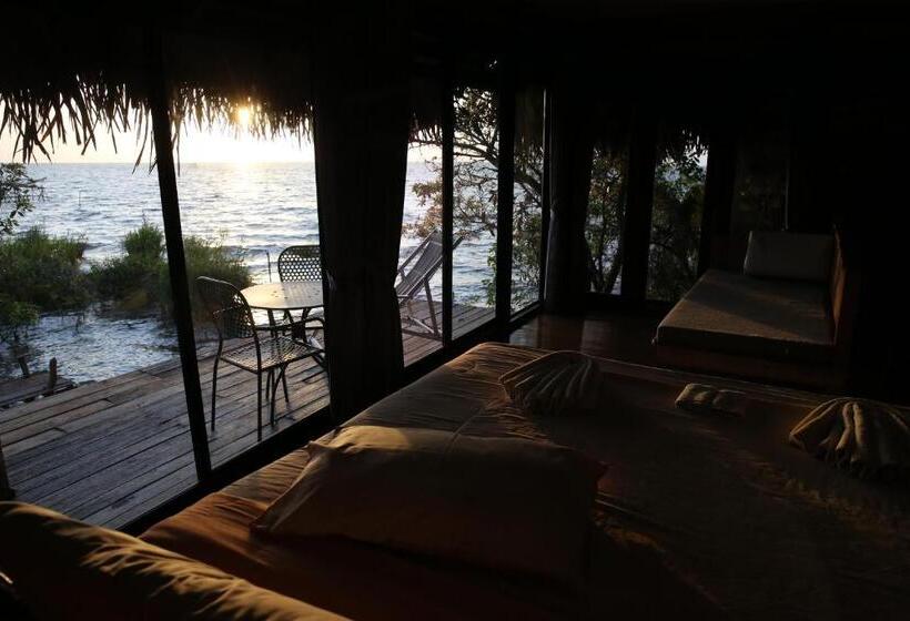 פנסיון Wetlandcamp บ้านชายเล