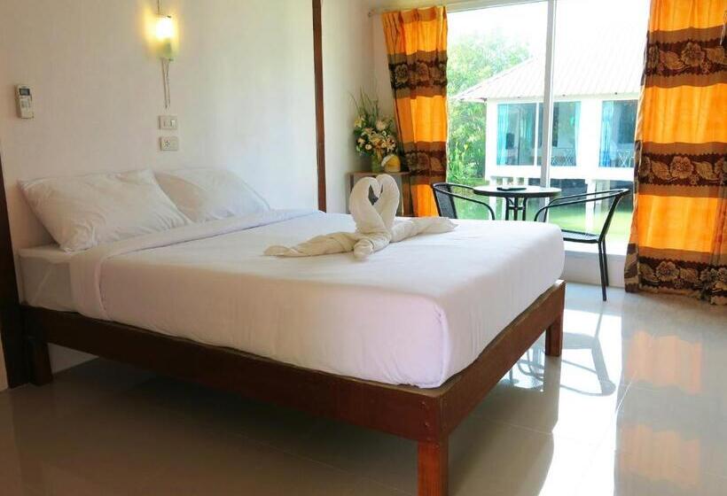 منتجع Banpak Suankaew Talaynoi