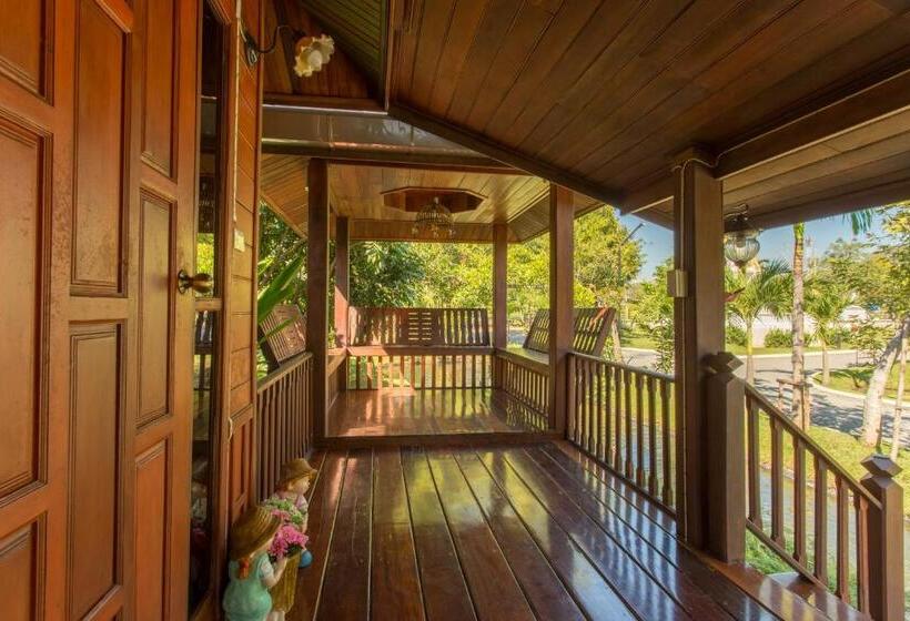 منتجع Suksatan Lamphun