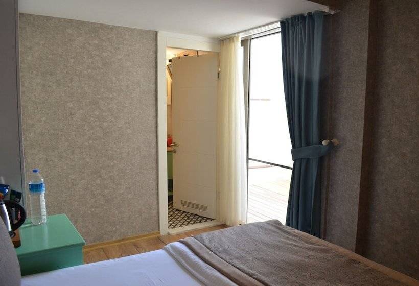 Capa Butik Otel