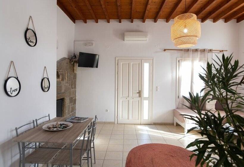 Dimelal Mikonos Downtown Apartments