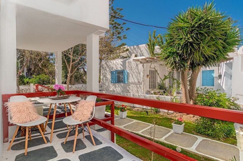 Dimelal Mikonos Downtown Apartments