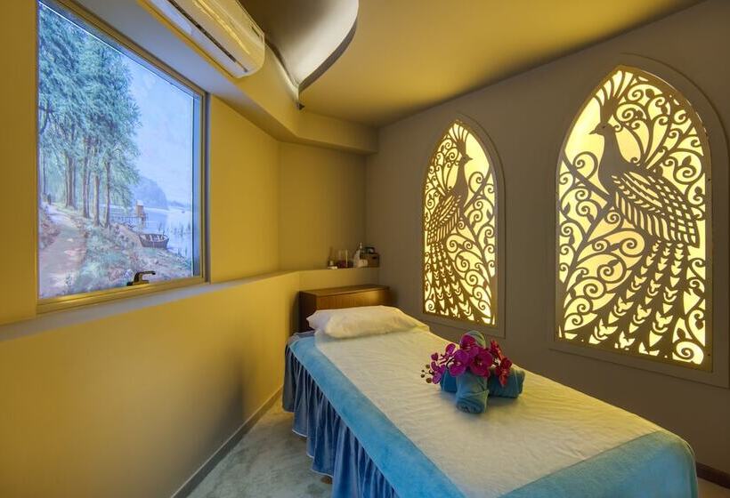 Grand Heights Hotel Apartments