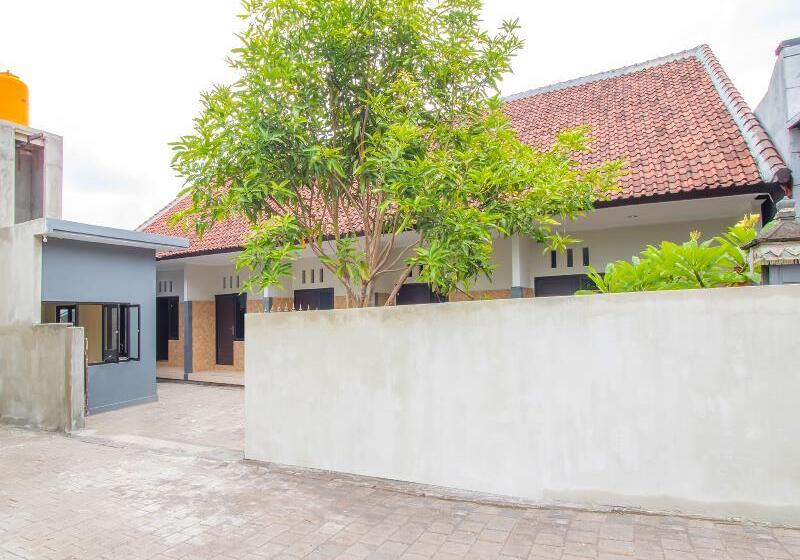 בית מלון כפרי Berlian House Ungasan By Oyo Rooms