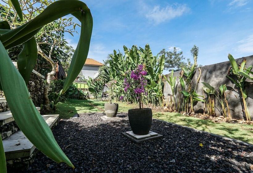 Отель Bingin Lodge Uluwatu