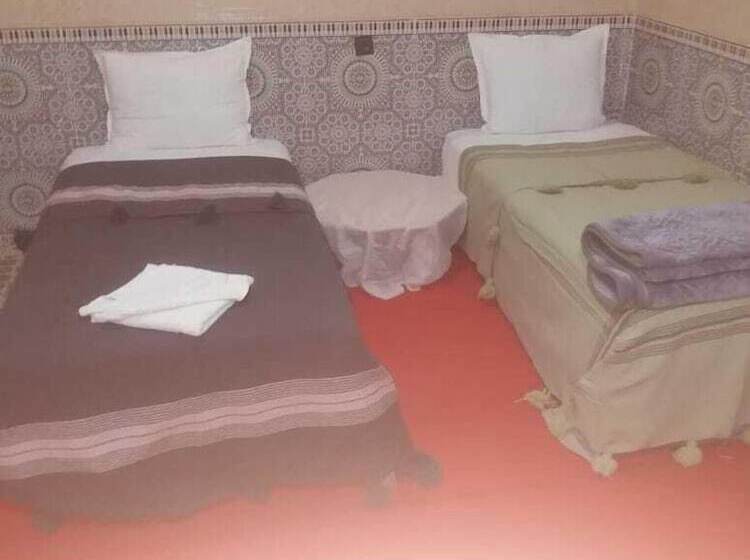 هتل Bivouac Lot Of Stars