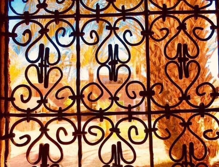 هتل Bivouac Lot Of Stars